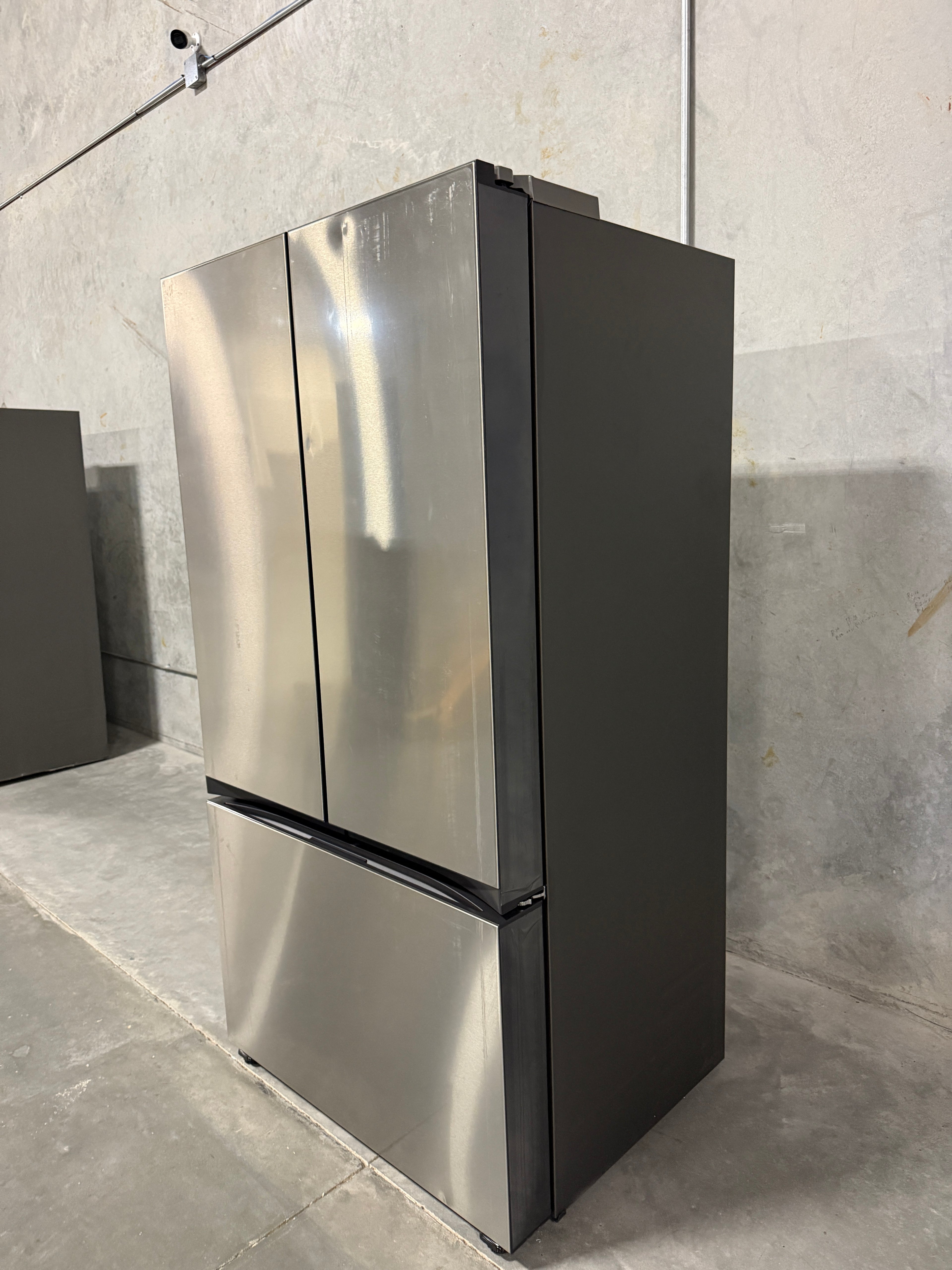 Samsung 24 Cu. Ft. Bespoke Counter Depth 3-Door French Door Refrigerator with AutoFill Water Pitcher (Scratch & Dent)