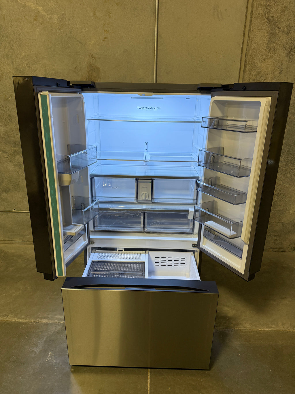 Samsung 24 Cu. Ft. Bespoke Counter Depth 3-Door French Door Refrigerator with AutoFill Water Pitcher (Scratch & Dent)