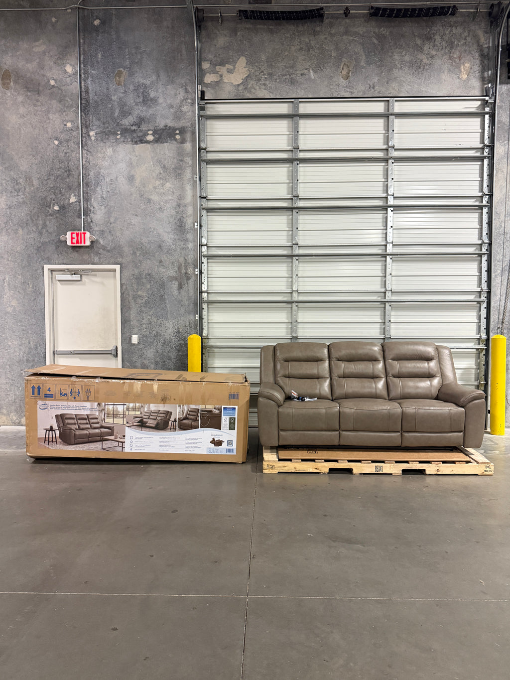 Mason Leather Power Reclining Sofa with Power Headrests