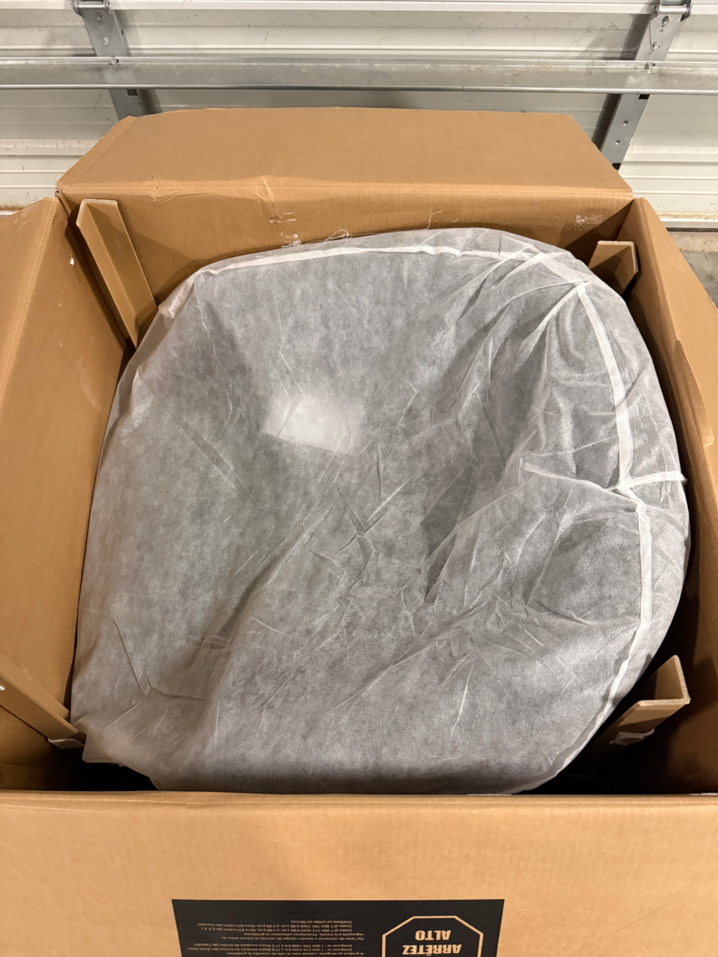 Henredon Murphy Swivel Bouclé Chair - Gray