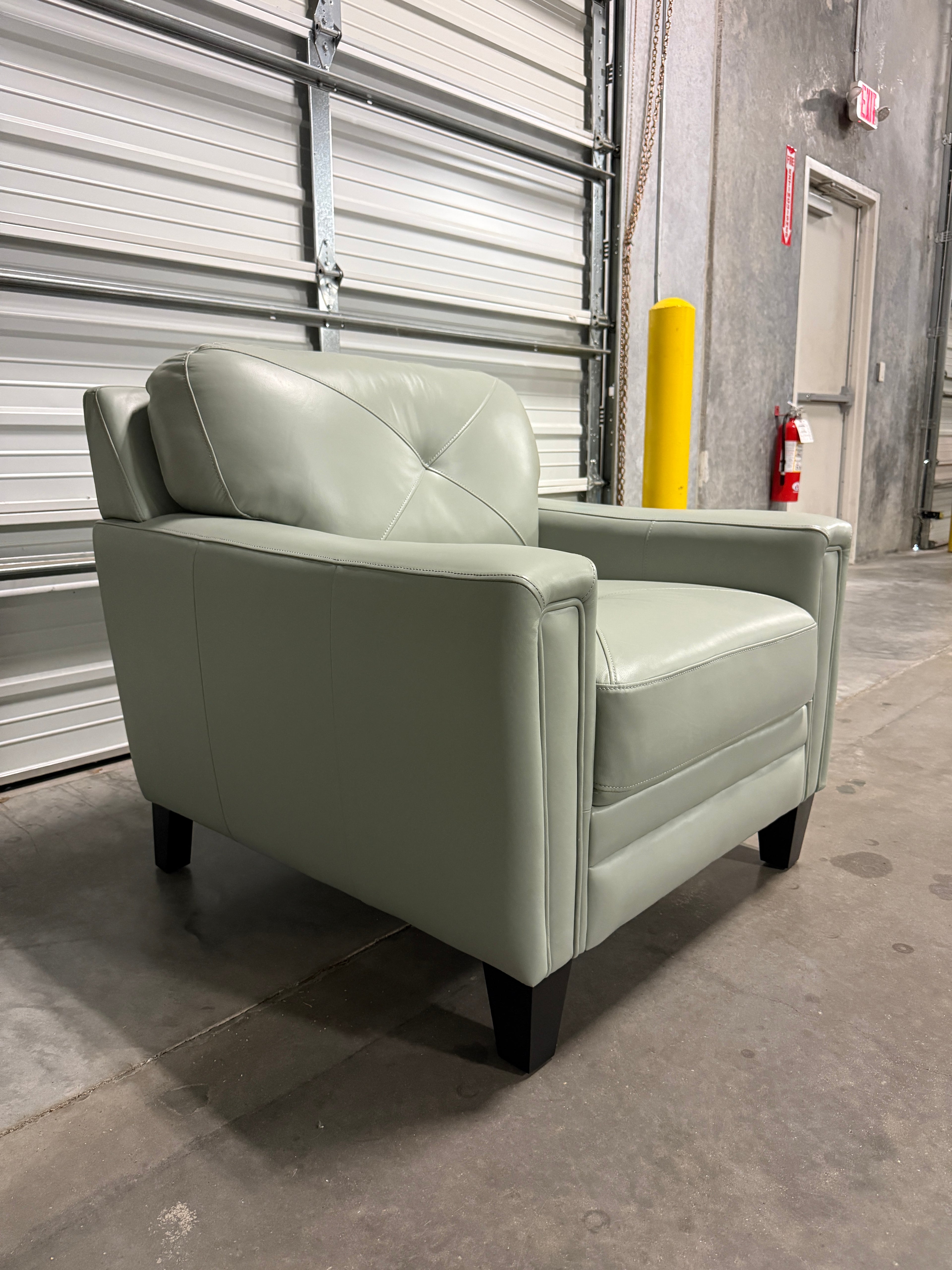 Atmore Top Grain Leather Chair