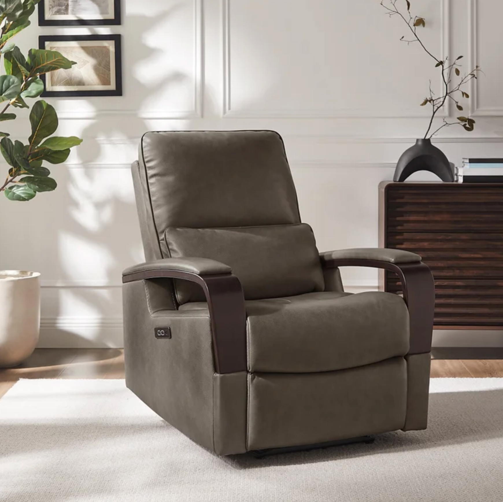 Shayne Leather Power Recliner with Power Headrest